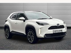White Used 2023 Toyota Yaris Hybrid SUV | £22,550 (A bit pricey)
