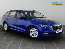 Blue Used 2022 Skoda Octavia SE Estate | £14,995 (Good price)