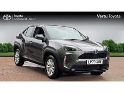 Grey Used 2024 Toyota Yaris Cross SUV | £21,646 (Good price)