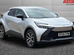 Used 2025 Toyota C-HR Design SUV | £24,773 (Fair price)