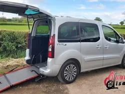 Silver Used 2017 Peugeot Partner Tepee MPV | £11,950 (Expensive)