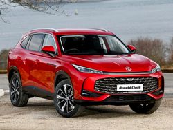 Red New 2025 MG HS SE SUV | £24,495 (Fair price)