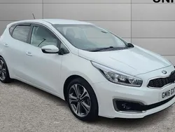 White Used 2016 Kia Ceed 4 Hatchback | £9,499 (Fair price)
