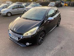 Black Used 2014 Peugeot 208 Hatchback | £4,495 (Good price)