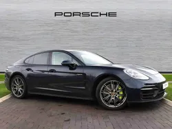 Night blue metallic Used 2022 Porsche Panamera 4 Sedan | £65,994