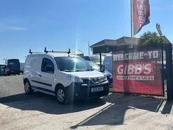 White Used 2021 Nissan NV250 Acenta Van | £8,495 (A bit pricey)