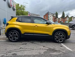 Yellow/black Used 2023 Jeep Avenger EV SUV | £17,995
