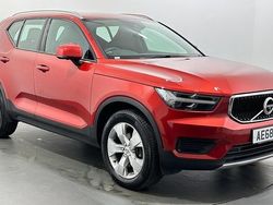 Red Used 2018 Volvo XC40 Momentum SUV | £17,708 (Fair price)
