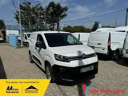 White Used 2020 Citroën Berlingo MPV | £8,500 (Fair price)