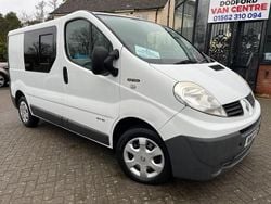 White Used 2010 Renault Trafic Van | £3,950 (Fair price)