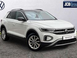 White Used 2022 VW T-Roc Style SUV | £15,990 (Fair price)