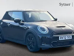Black Used 2022 Mini Cooper S Classic Hatchback | £19,000 (Good price)