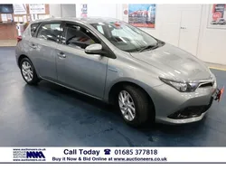 Grey Used 2018 Toyota Auris Hybrid Hatchback | £11,354 (Good price)