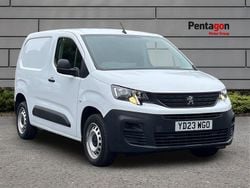White Used 2023 Peugeot Partner Premium Van | £11,795 (Fair price)