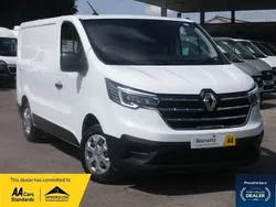 White Used 2024 Renault Trafic Van | £14,995 (Super price)