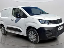White Used 2022 Peugeot Partner Premium MPV | £12,250 (Good price)