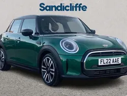 Colour Used 2022 Mini Cooper Exclusive Hatchback | £18,400 (Fair price)