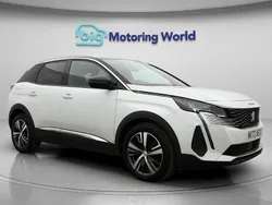 White Used 2022 Peugeot 3008 Allure+ SUV | £15,299 (Fair price)