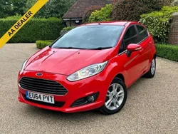 Red Used 2014 Ford Fiesta Zetec Hatchback | £6,395 (Fair price)