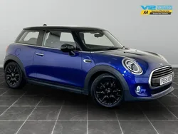 Blue Used 2019 Mini Cooper Classic Hatchback | £10,895 (Good price)