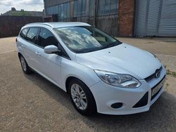 White Used 2012 Ford Focus Estate | £1,295