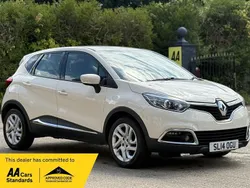 White Used 2014 Renault Captur Dynamique SUV | £3,690 (Fair price)
