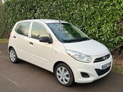 White Used 2014 Hyundai i10 Classic Hatchback | £1,495 (Fair price)