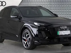Black Used 2024 Audi Q6 e-tron Advanced SUV | £52,590 (Expensive)