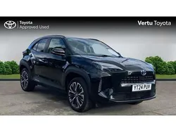 Black Used 2024 Toyota Yaris Cross SUV | £25,726 (Fair price)
