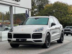 Grey Used 2022 Porsche Cayenne SUV | £73,990 (Fair price)