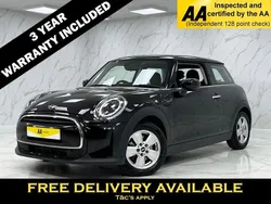 Black Used 2022 Mini Cooper Classic Hatchback | £15,395 (Fair price)