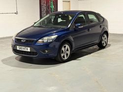 Blue Used 2011 Ford Focus Zetec Hatchback | £1,295 (Good price)
