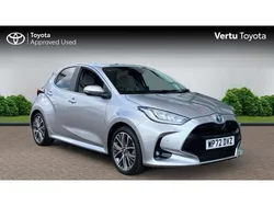 Silver Used 2022 Toyota Yaris Hybrid Hatchback | £17,753 (Fair price)