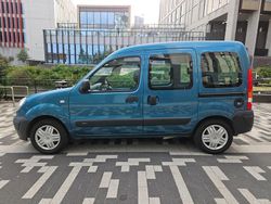 Blue Used 2008 Renault Kangoo Authentique MPV | £2,100 (Good price)