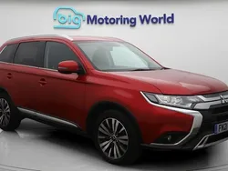 Used 2020 Mitsubishi Outlander SUV | £16,000 (Fair price)