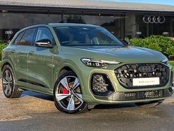 Green New 2025 Audi Q5 Advanced SUV | £50,995 (Super price)