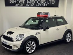 White Used 2011 Mini Cooper S Hatch Hatchback | £3,895 (Fair price)