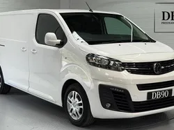 White Used 2021 Vauxhall Vivaro Sportive Van | £11,750 (Fair price)