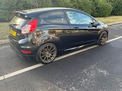 Black Used 2016 Ford Fiesta Zetec Hatchback | £3,695