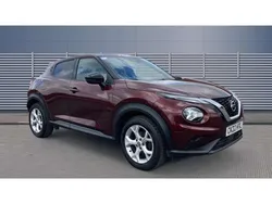 Red Used 2022 Nissan Juke N-Connecta SUV | £14,399 (Fair price)