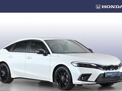 White Used 2023 Honda Civic Hybrid Hatchback | £25,499 (Good price)