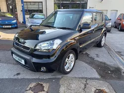 Black Used 2011 Kia Soul 2 SUV | £3,000 (Fair price)