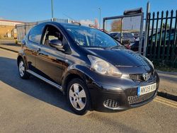Black Used 2009 Toyota Aygo Hatchback | £3,250 (Fair price)