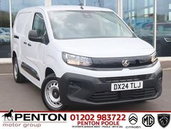 White Used 2024 Vauxhall Combo S MPV | £14,990 (Fair price)