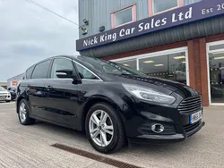 Panther black Used 2016 Ford S-MAX Titanium MPV | £11,975 (Fair price)