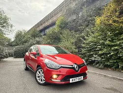 Red Used 2017 Renault Clio IV Dynamique Hatchback | £2,995 (Fair price)