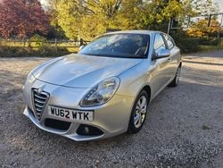 Silver Used 2012 Alfa Romeo Giulietta Lusso Hatchback | £1,999