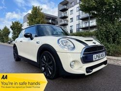 White Used 2016 Mini Cooper S Hatch Hatchback | £8,500 (Fair price)