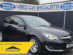Black Used 2016 Vauxhall Insignia SRi Hatchback | £3,975 (Fair price)