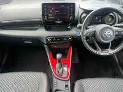 Orange Used 2020 Toyota Yaris Hybrid Edition Hatchback | £14,812 (Fair price)